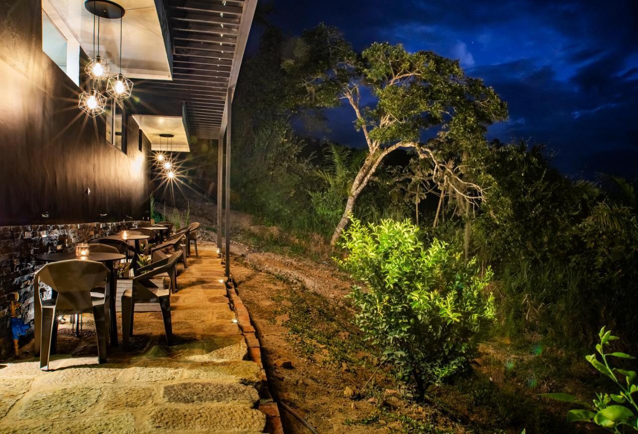 Sunset Palm Lodge ซานกิล ภายนอก รูปภาพ